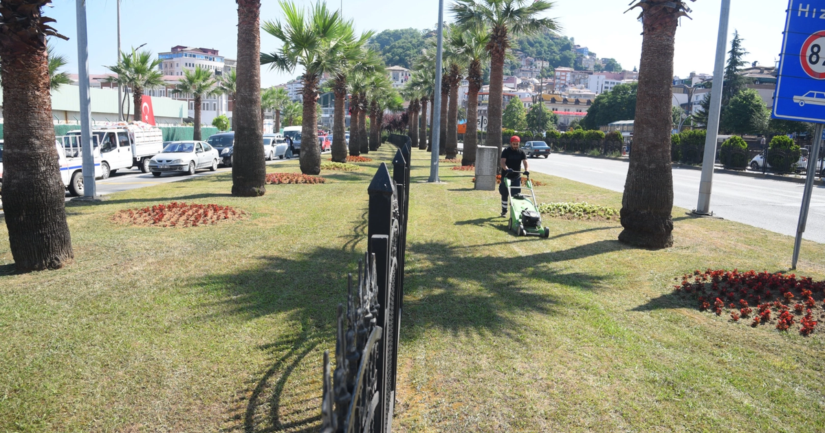 Giresun belediyesinden yogun calisma 1mIzliFu